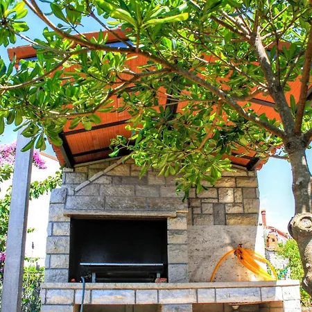 With A Parking Space Stinjan, - 15256 Appartement *