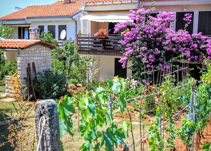 Apartament With A Parking Space Stinjan, - 15256