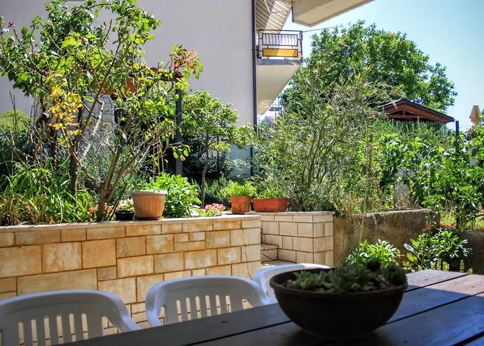 With A Parking Space Stinjan, - 15256 Apartament *