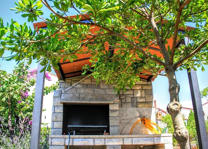 With A Parking Space Stinjan, - 15256 Apartment *